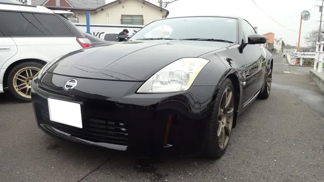 フェアレディZ（Z33）スーパーチャージャー装着