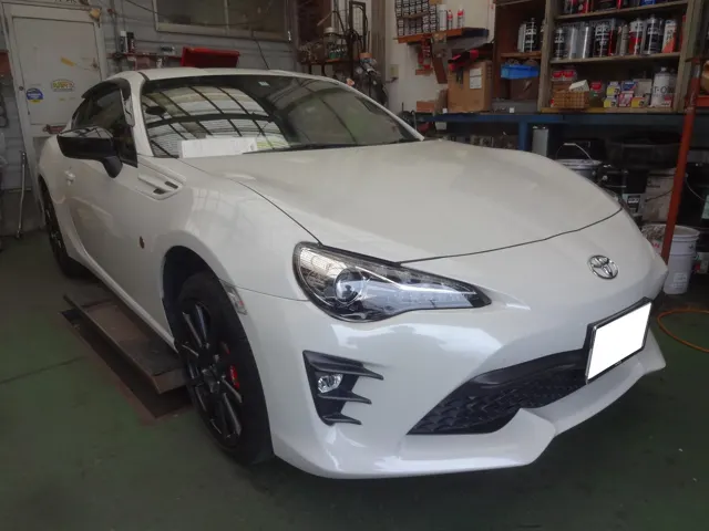 86（ZN6） スーパーチャージャー装着