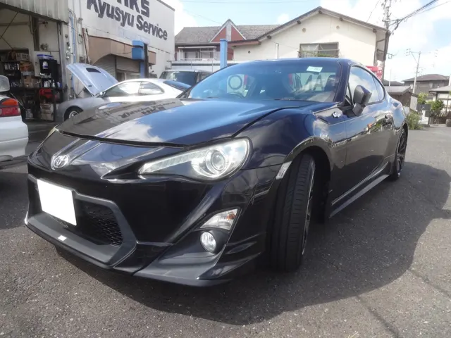 86（ZN6） スーパーチャージャー装着