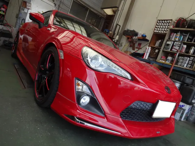86（ZN6） スーパーチャージャー装着