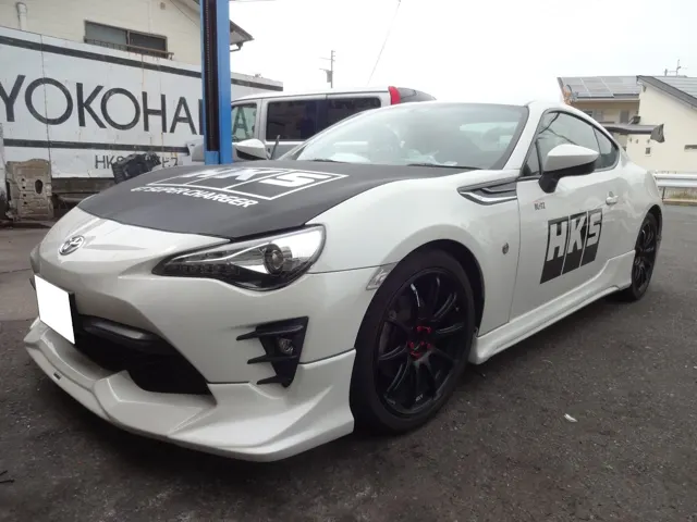 86（ZN6） スーパーチャージャー装着