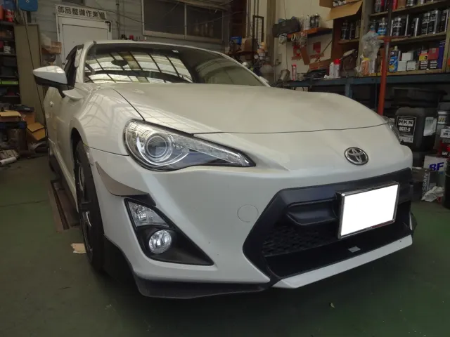 86（ZN6） スーパーチャージャー装着