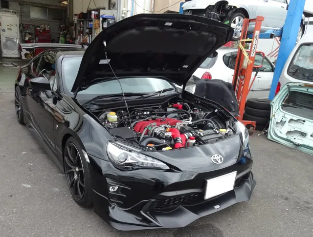 86（ZN6） スーパーチャージャー装着